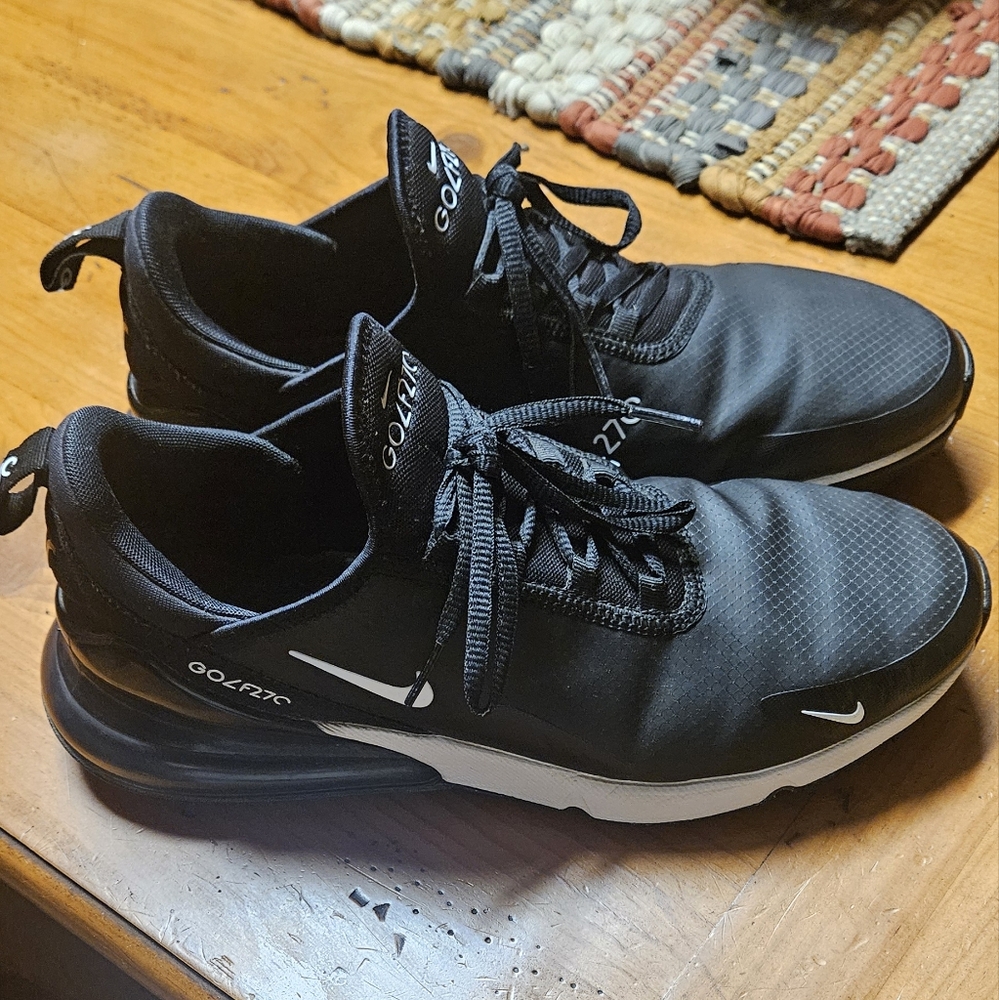 Nike Men's Air Max Spikeless Golf Shoes Shoes